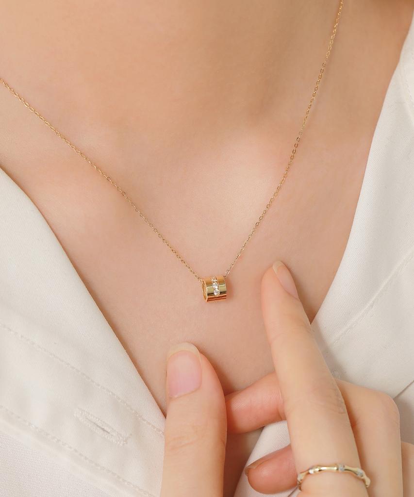 Mcel 14K Lux Golden Ring Necklace