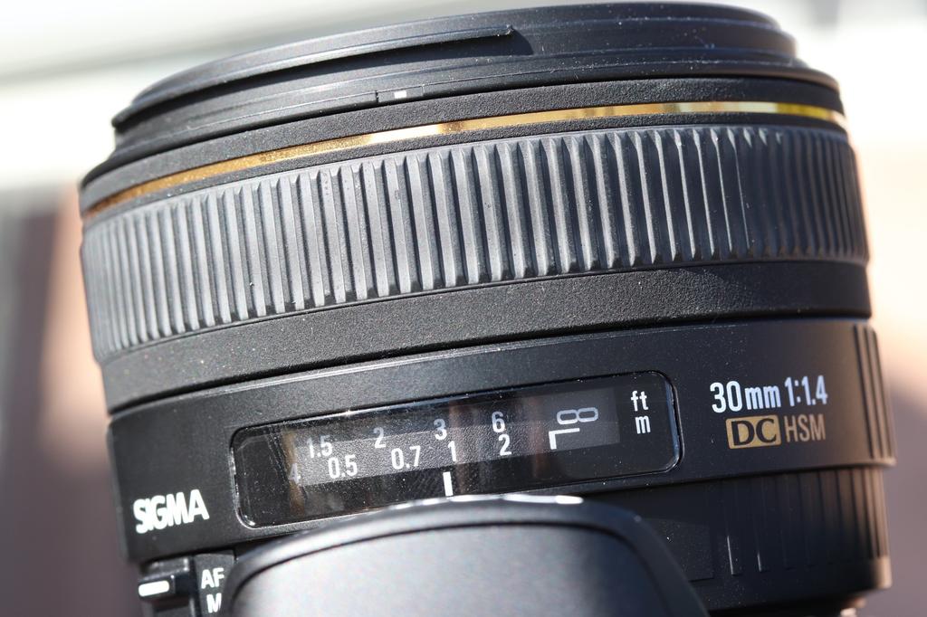 Sigma 30mm EX DC Digital Только HSM для Canon F1.4
