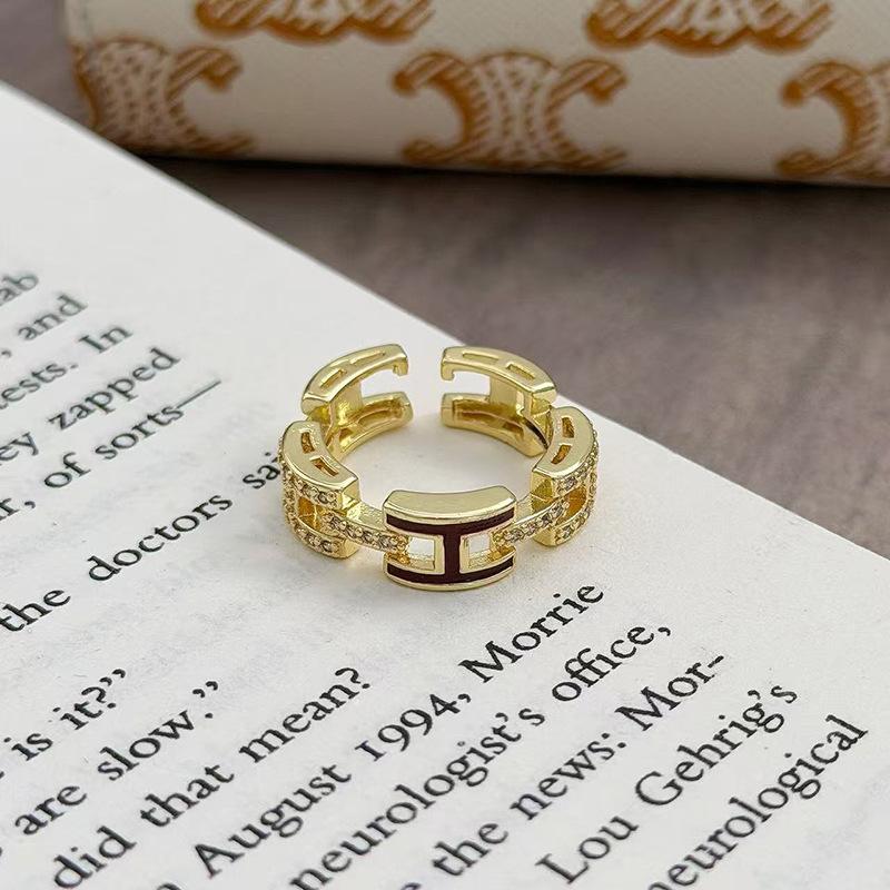 Новогоднее Анкара Красная Капля Масла Кольцо Удачи Zir*****Pen Ретро Легкая Роскошь Нишевый Премиальный Чувственный Кольцо на Указательный Палец Женское