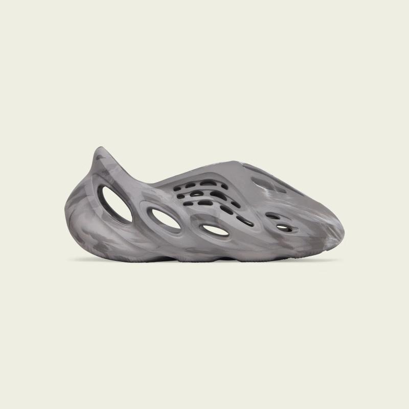 adidas Кроксы Yeezy Foam RNNR 'Stone Grey'