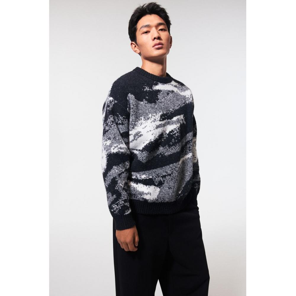 H M Loose Fit Jacquard Knit juMper Black Patterned