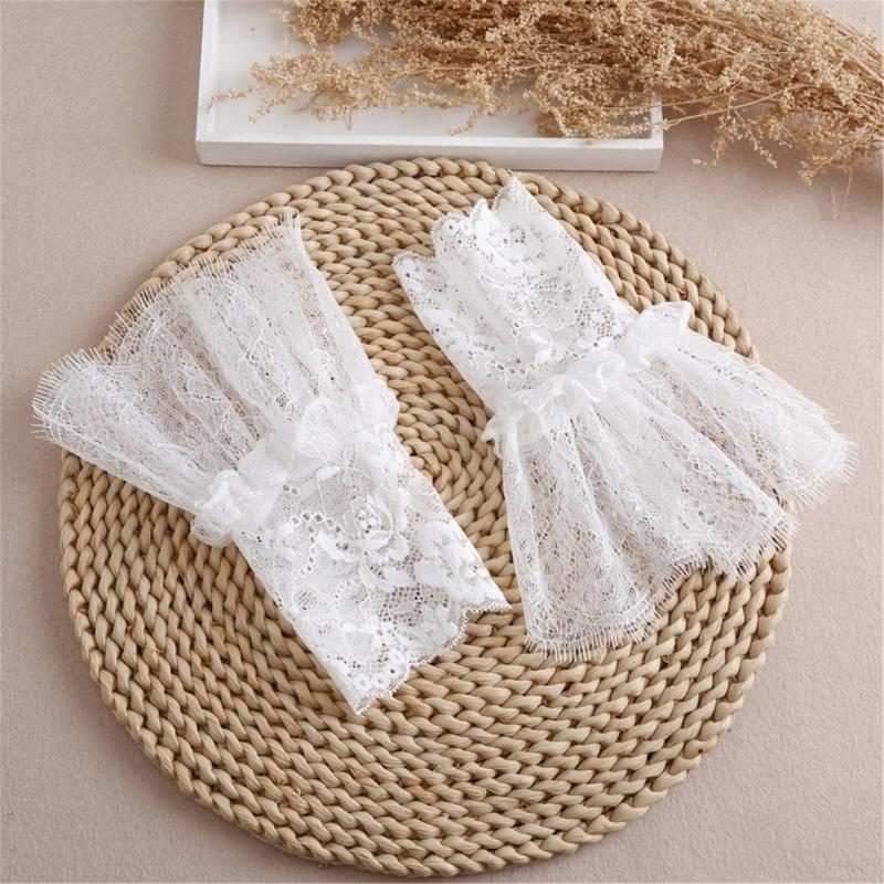 2Pairs Elegant Arm Sleeves With Lace Flower Elastic Wrist Cuffs Extension Faux Sleeves For Office Women Dress Enhancer