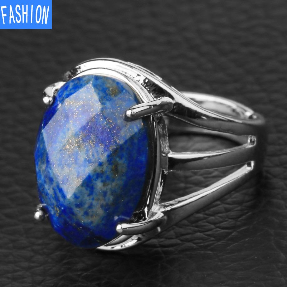 Кольцо с натуральным овальным граненым кристаллом в подарок