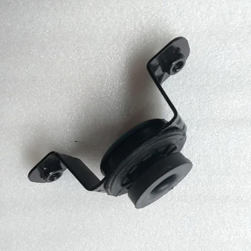 Кронштейн крепления радиатора 25333-C1000 для Hyundai Sonata 2014-2017 (Болтовое соединение)