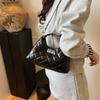 Rhombus chain bag women's 2025 new high sense versatile commuter Internet celebrity fashion Japanese and Korean shoulder messenger bag