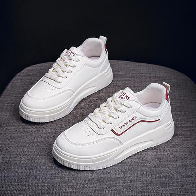 Маленькие белые туфли женские 2025 весна новые дышащие корейская версия универсальные студенческие спортивные и любительские туфли для сноуборда модные туфли 8601