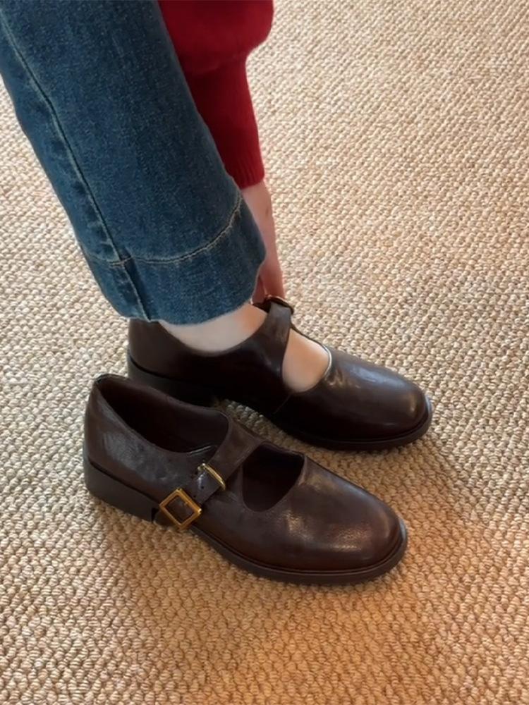 Кожаные ретро круглый носок на толстом каблуке Мэри Джейн маленькие кожаные туфли женские новые французский легкий рот темперамент универсальные туфли