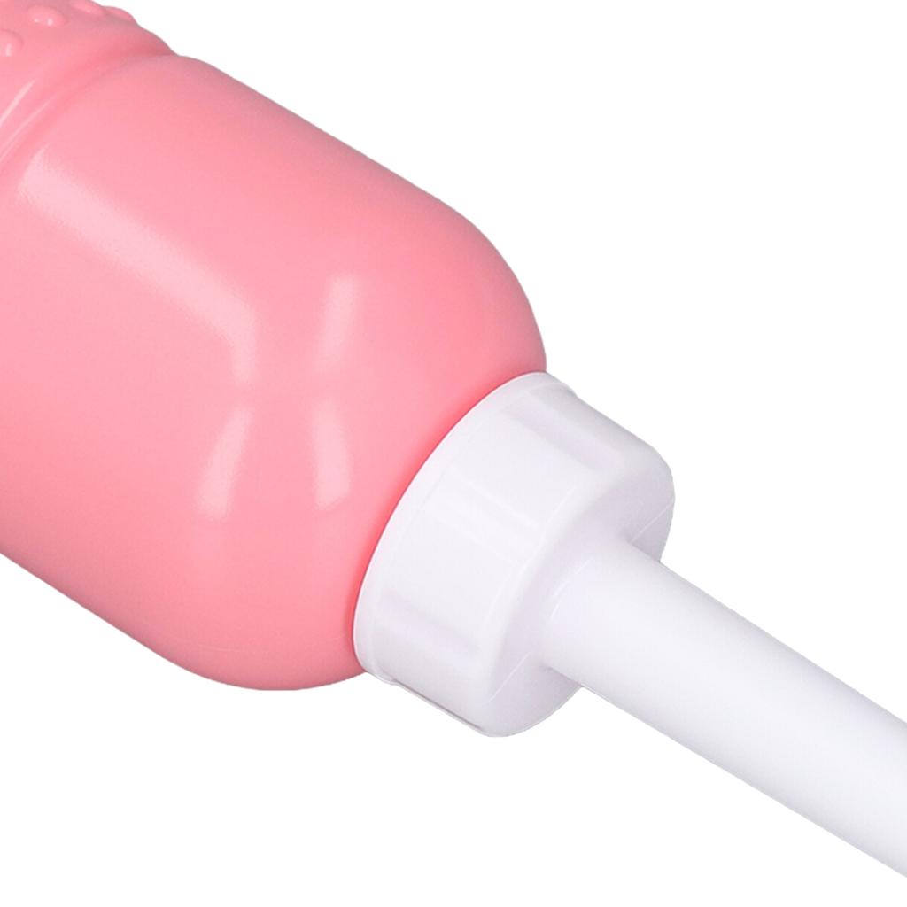 Portable Handheld Bidet Water Bottle Sprayer 650ML Large Capacity Squeeze Hygiene Clning for Perineum Butt