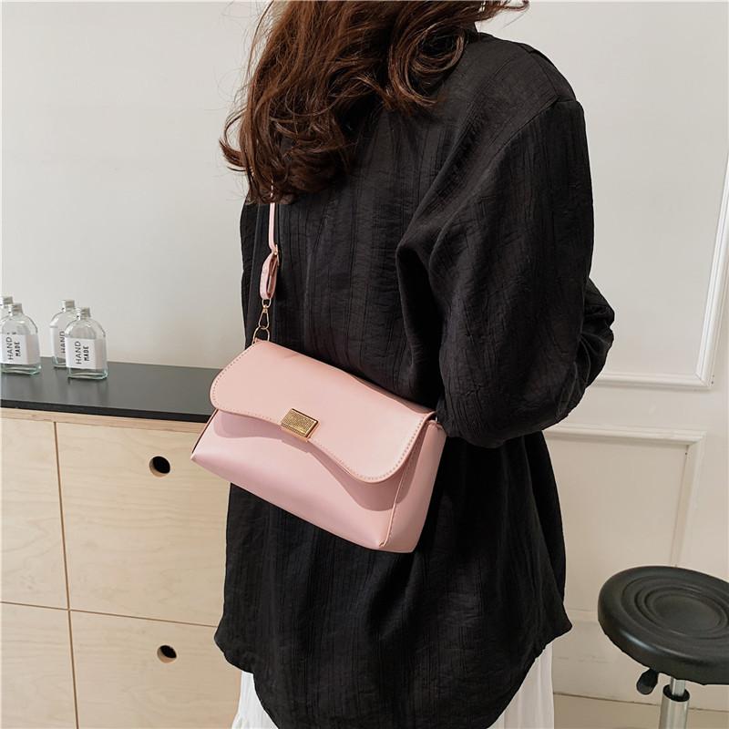 Премиальная женская сумка 2024 года, новая сумка-багет, ретро-сумка для переноски под мышкой, сумка-мессенджер для девушек в иностранном стиле