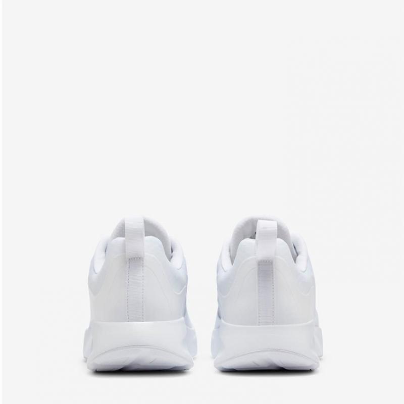 Nike SneakerS Running ShoeS Women S Wear All Day Cj1677 100 P2401