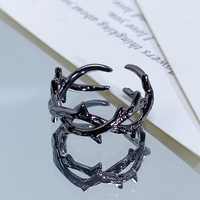 Halloween Retro Dark Spider Crow Open Ring Personality Niche Punk Stacking Wearing Trendy Cool Ring Girl