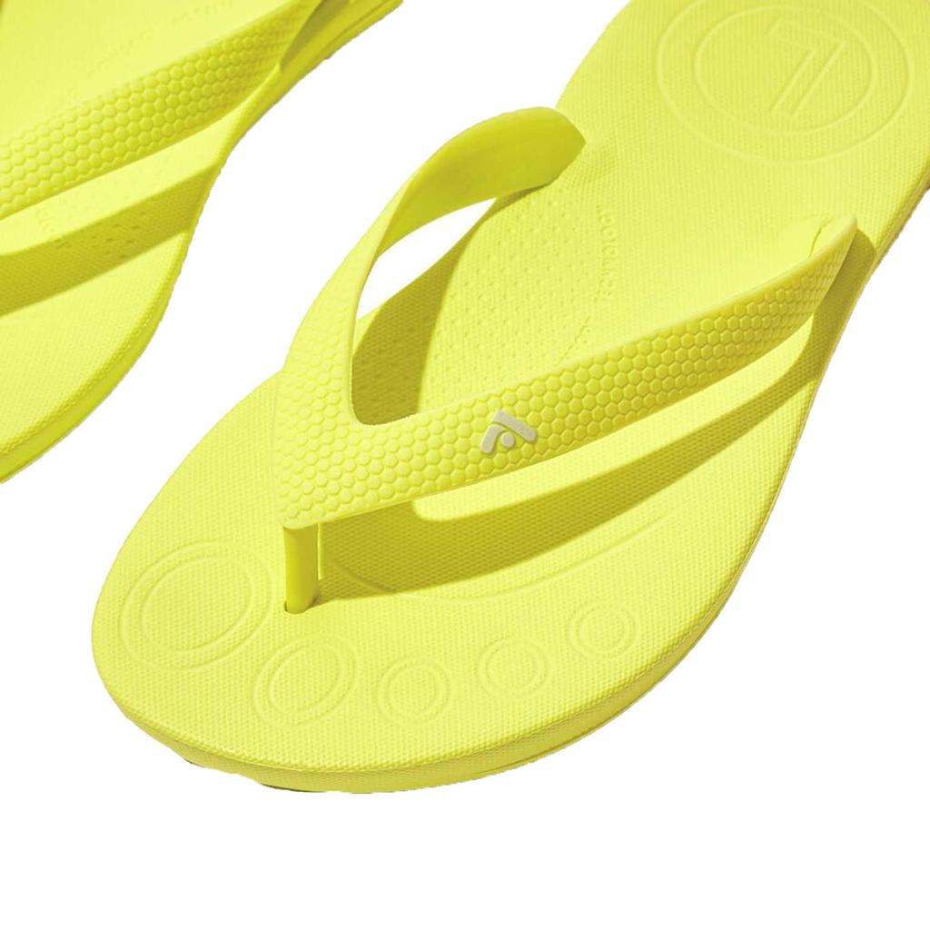 FitFlop Girls Ergonomic iQushion Flip Flops