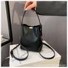 High-end Texture Versatile Portable Bucket Bag Women's 2025 New Niche Design Shoulder Bag Hot Fashion Crossbody Bag