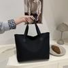 Ins Super Fire Pleated Large Capacity Tote Bag 2025 Popular Commuter Handbag Fashionable Versatile Shoulder Bag