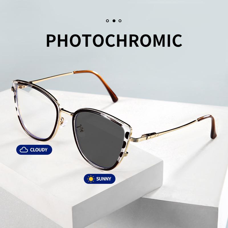 New trendy cat eye glasses frame European and American color-changing anti-blue glasses fashionable personalized flat glasses
