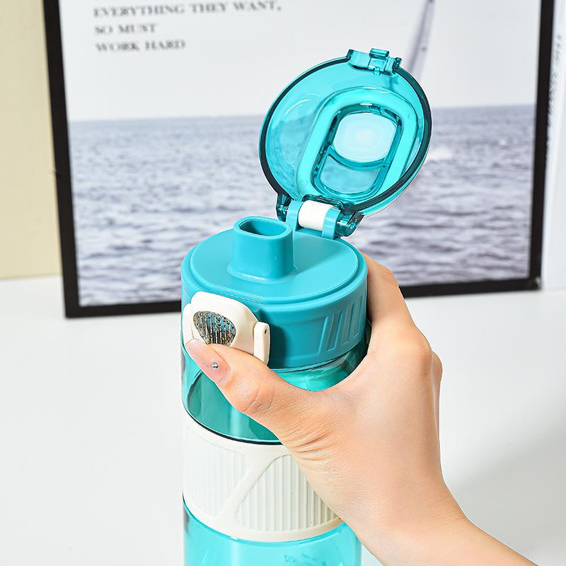 Water bottle 700ml outdoor sports water cup with non-slip silicone cover, portable bounce cover, male and female students plastic cup