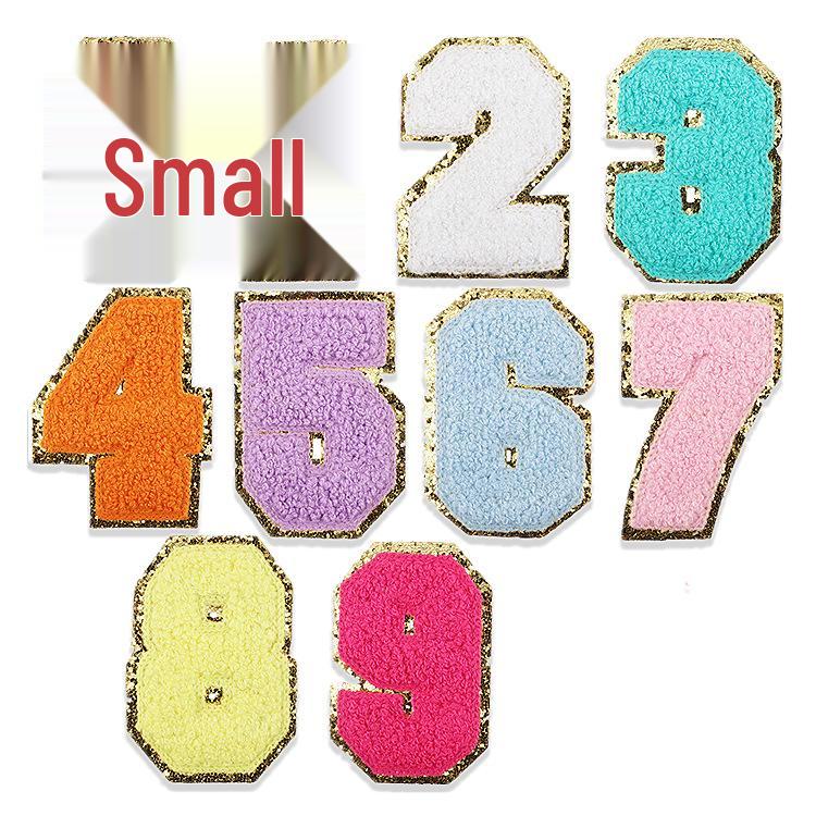 Ревущий Амазон Многоцветный Алфавит и Цифры Шенильная Вышитая Нашивка со Смайликом