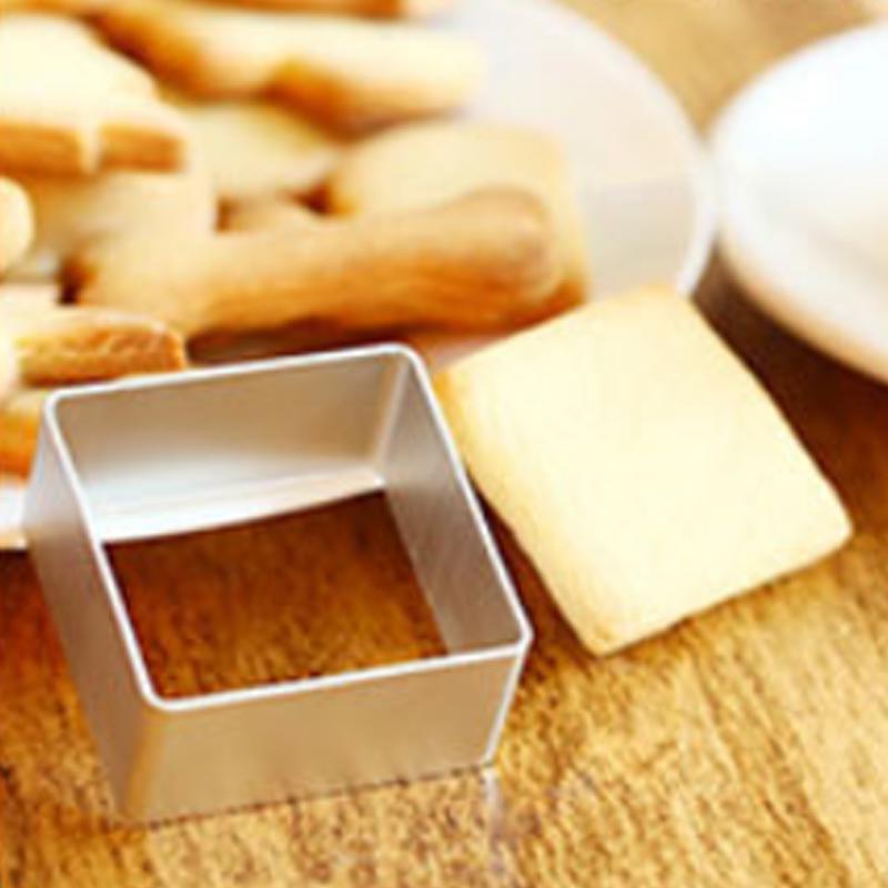 Charm Aluminum Alloy Cute Moulds Candy Shape Cookie Cutters DIY Pastry Decorating Animal Baking Tools Kitchen Tools Fondant Mold Biscuit Mold