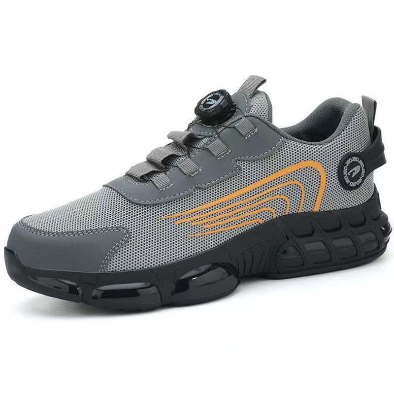 Производитель изготавливает на заказ обувь для мужчин, которым не надоедает носить обувь в течение длительного времени, защищающую от проколов и ударов, а также от ударов.