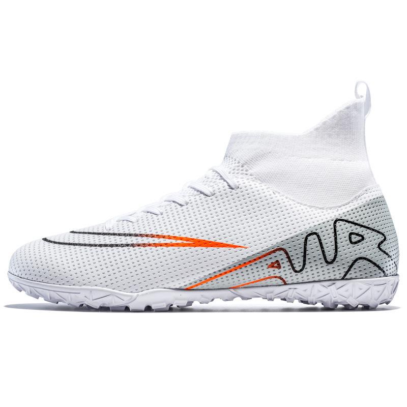 Large Size New Football Shoes Men's Outdoor Grass Long and Short Nails Football Shoes Soccer Shoes One Piece 2025