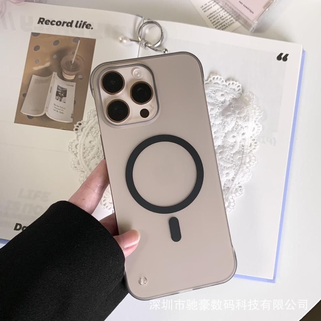 Магнитный чехол «Ледяной туман» подходит для iPhone 17 Pro Max, матовый чехол для мобильного телефона Apple 16, ультратонкий безрамочный жесткий ПК-чехол 15.
