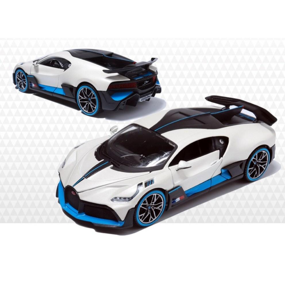 Maisto 1:24 Bugatti Divo Diecast Model Car, White