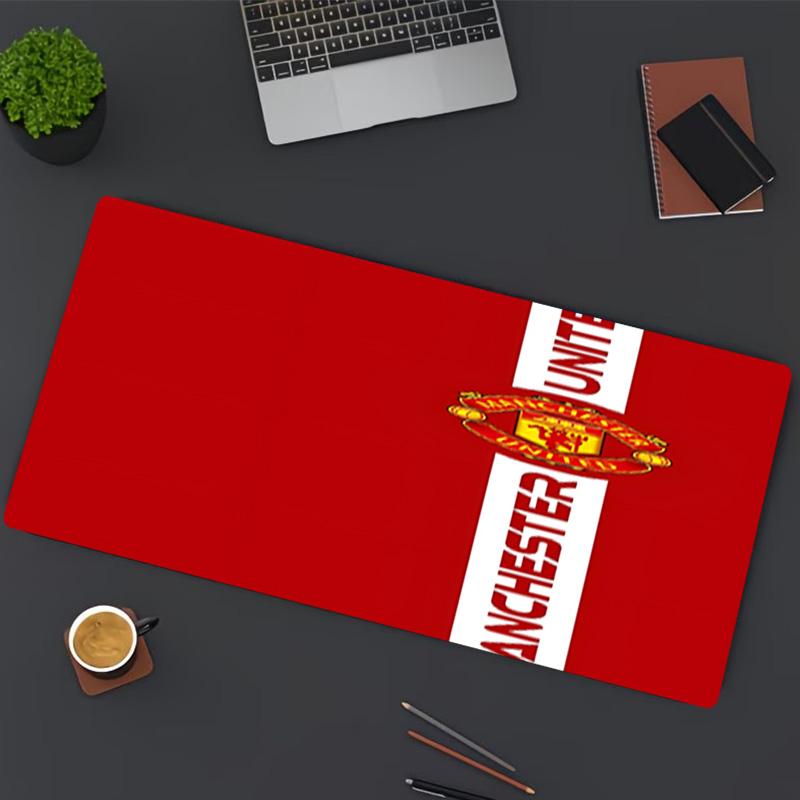 Football team.C Print Mouse Pad, for Keyboard Pad Laptop PC Mat for Office Home Use, Desk Decor, Perfect Birthday Gift for Gamers