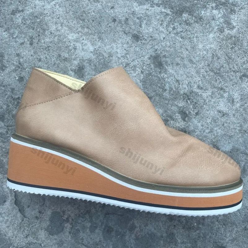 Модные зимние новые короткие сапоги 2024 зимняя женская обувь круглый носок толстый низ боковые молнии сапоги увеличивающие рост противоскользящие модные сапоги