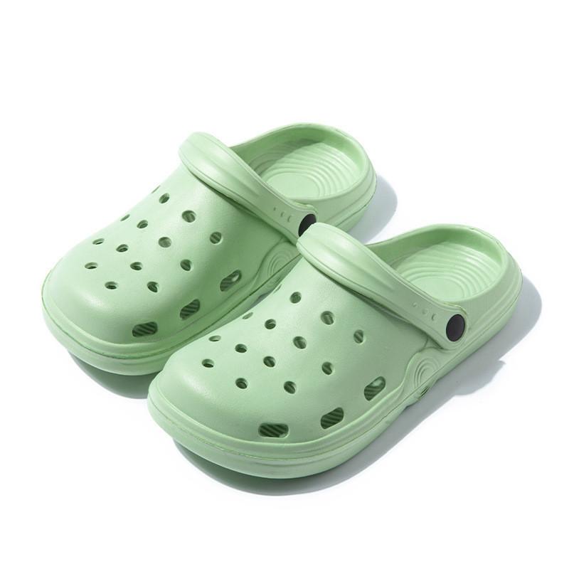 Summer couple's stepping on shit EVA hole shoes personalized wear women's cool slippers casual fashion beach shoes men