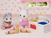 Набор кукол и мебели Sylvanian Families Игровой набор Белый кролик и малыш ST Mark Возраст 3 года и Игрушка Sylvanian Epoch [Полный - Панда] DF-20 Сертифицировано, Вверх,