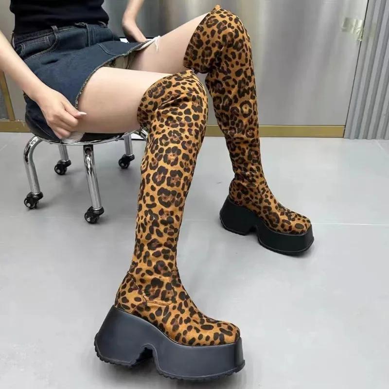 Леопардовые женские высокие сапоги на платформе из замши на высоком каблуке, женские брендовые зимние трендовые сексуальные массивные ботинки Mujer 2025 года