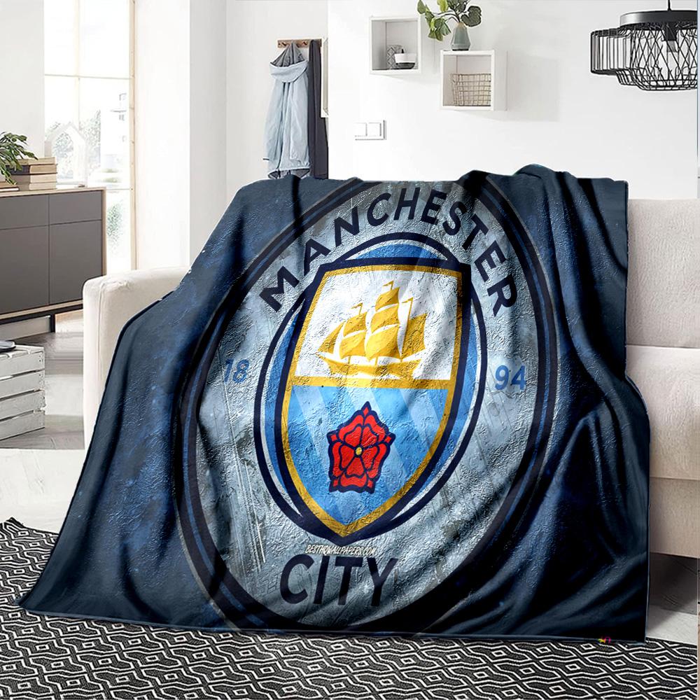 Football Manchester Crest Flannel Blanket, Soft Polyester, Modern Design, All-Season for Camping, Travel, Gifts for holidays or birthdays