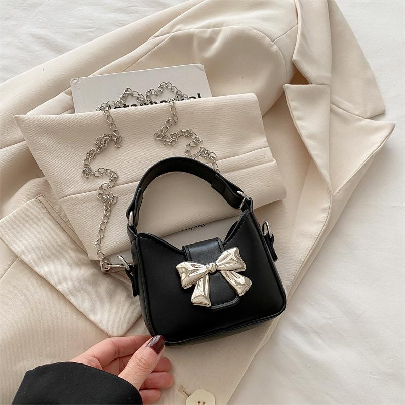 Сумка-бантик Niche 2025, новый весенне-летний тренд, милая и крутая мини-сумка-помада с цепочкой, маленькая женская сумка через плечо