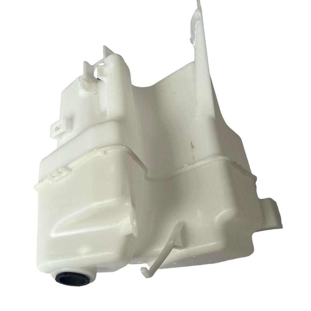 85315-06300 Бачок омывателя лобового стекла марки Elephant для стеклоочистителей Toyota Camry.