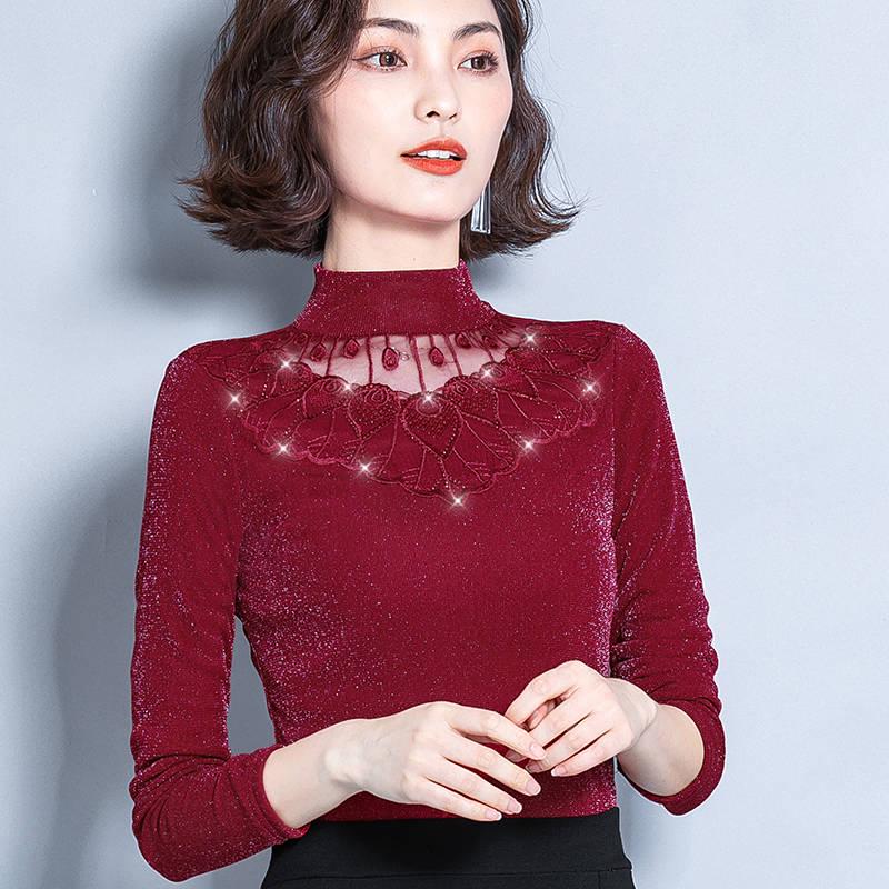 Женский пуловер с кружевным верхом