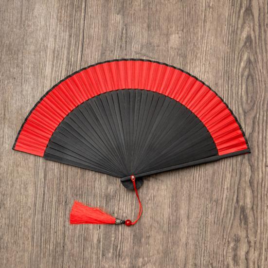 Бамбуковый ручной складной вентилятор, китайский винтажный легкий вентилятор с изысканными кисточками для фестиваля танцевальной музыки, свадебной церкви