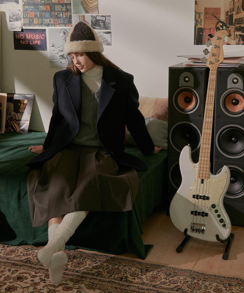 Шпилька Черная Шерстяная Плиссированная Длинная Юбка (2 цвета)