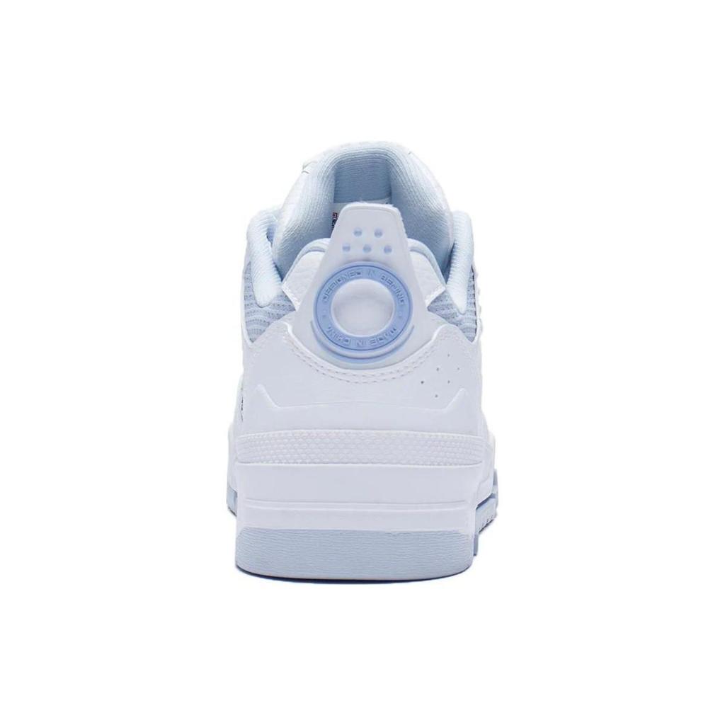 Кроссовки женские Li Ning Low Top Skate Shoes Белые AGCS080-1