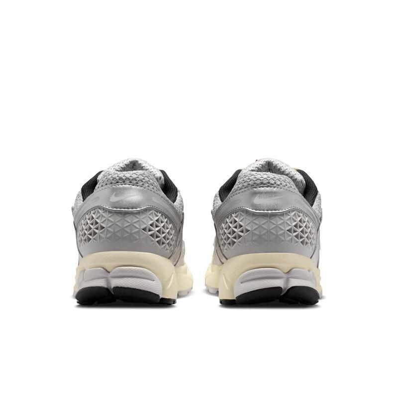 Nike Мужские беговые кроссовки Zoom Vomero 5