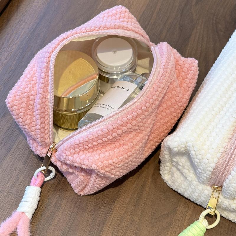 Милая и девчачья плюшевая косметичка конфетного цвета большой вместимости, сумка для туалетных принадлежностей, дорожная портативная сумка-тоут, плюшевая косметичка