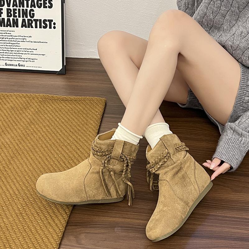 Ретро ботинки Мартин с бахромой женские 2025 осень новые модные универсальные на плоской подошве спортивные и повседневные легкие дышащие короткие ботинки