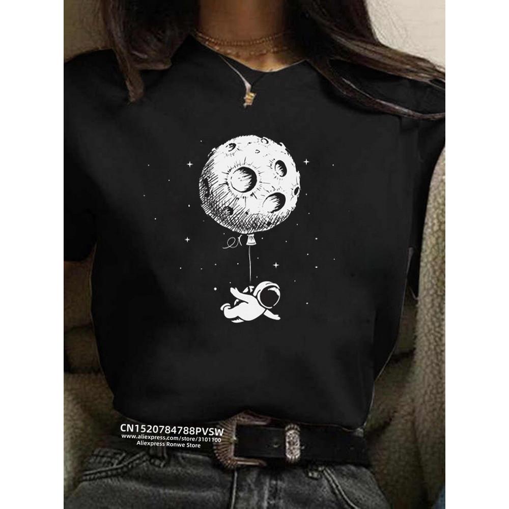 Women Moon Harajuku Funny 90s Girl T Shirt Cartoon Graphic Printed Black Ladies T-shirt Casual Woman Shirt Kawaii Tee Shirt