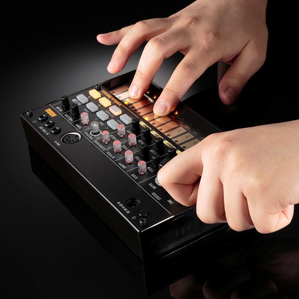 KORG Аналоговая драм-машина, volca beats, 16-шаговый секвенсор, питание от батарей, встроенный динамик, ч...