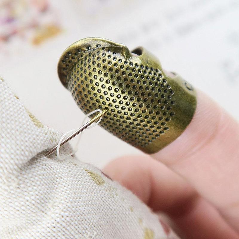 Metal Thimble Diy Hand Sewing Vintage Finger Protector Anti-slip Ring Needle Top Tools Household Diy Sewing Tool Accessories