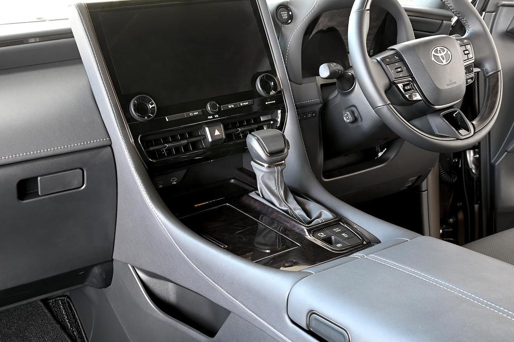 SecondStage Shift Panel for Toyota 40 Standard Black Wood Grain T784KW2 Vellfire/Alphard Series, Model, II,