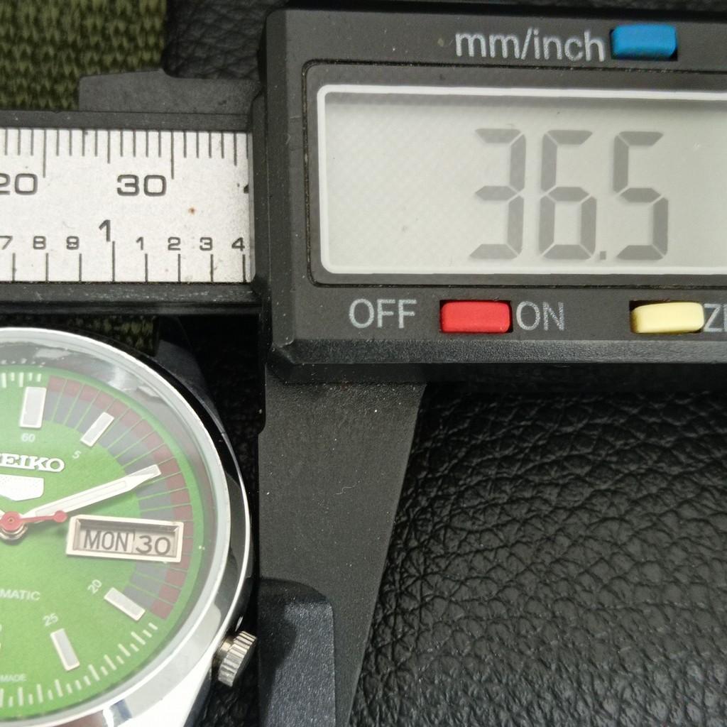 ВИНТАЖНЫЕ ОТРЕМОНТИРОВАННЫЕ МУЖСКИЕ АВТОМАТИЧЕСКИЕ ЧАСЫ SEIKO 5 ЯПОНИЯ ЗЕЛЕНЫЙ ЦИФЕРБЛАТ a445820-1