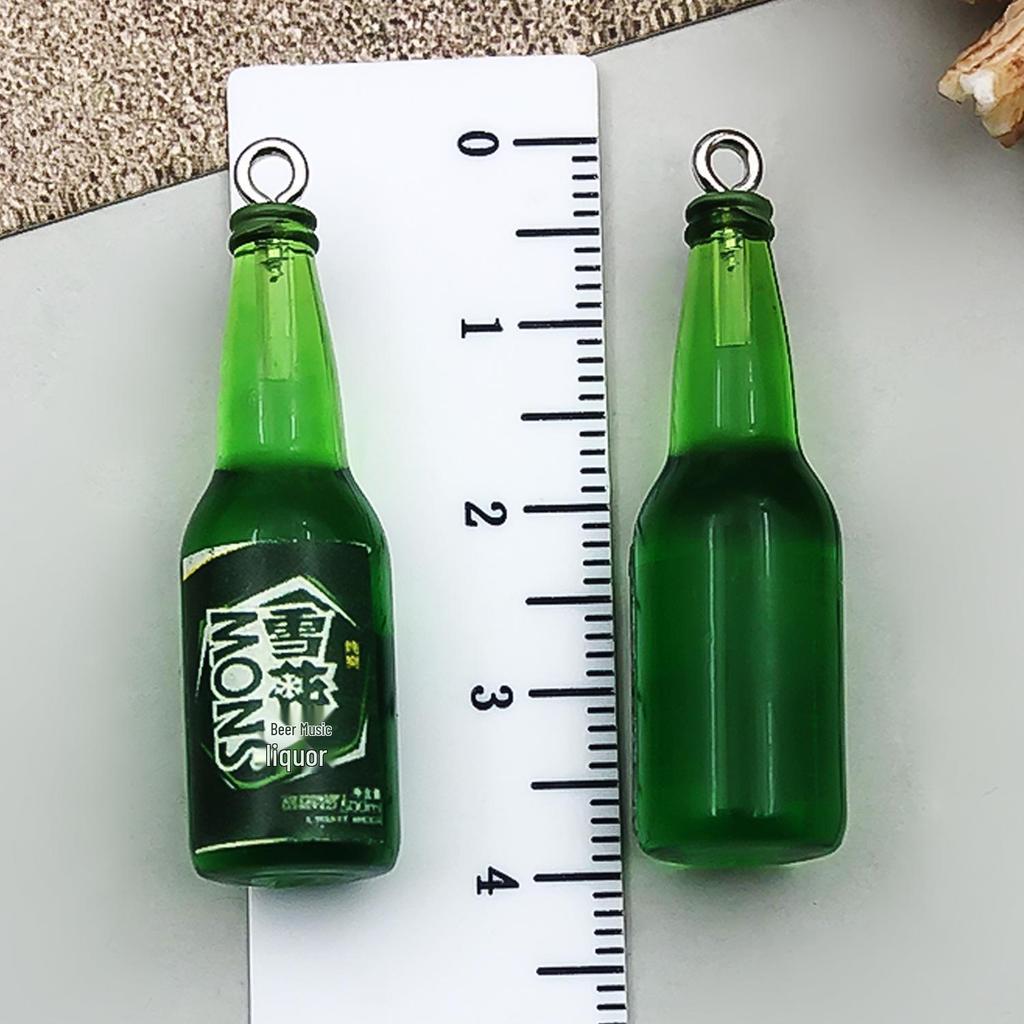 Подвески Ramune в мини-бутылочках: Самодельный кулон из смолы для ожерелья, брелока или сережек.