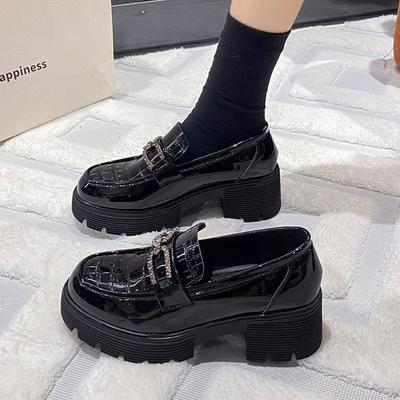 Туфли на платформе детские супер огонь черная лакированная кожа женские новые весна и осень британский стиль маленькие кожаные туфли