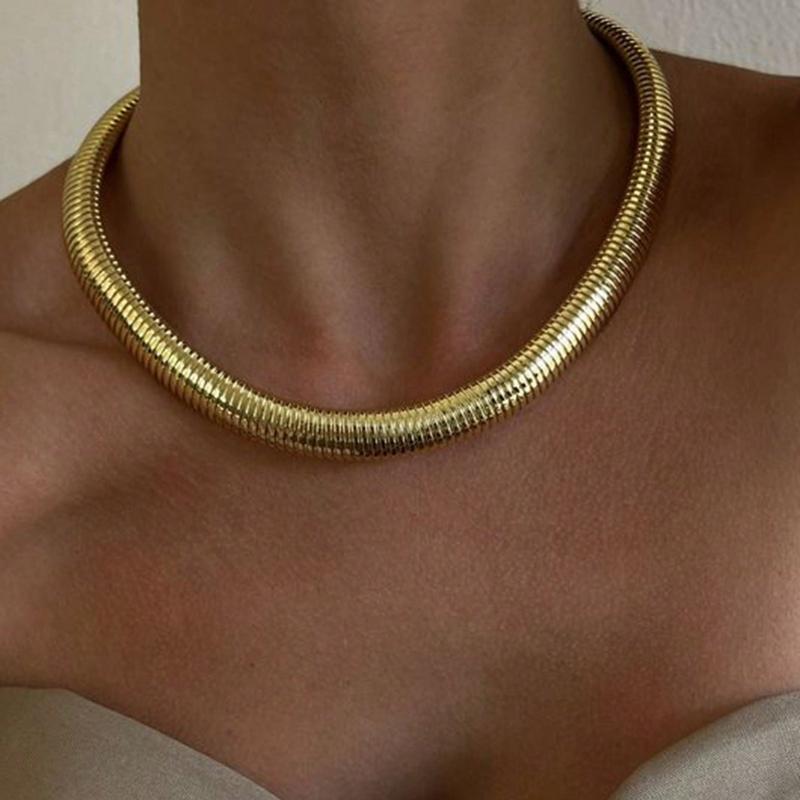 1pc Titanium Steel Exaggerated Threaded Elastic Metal Necklace Choker