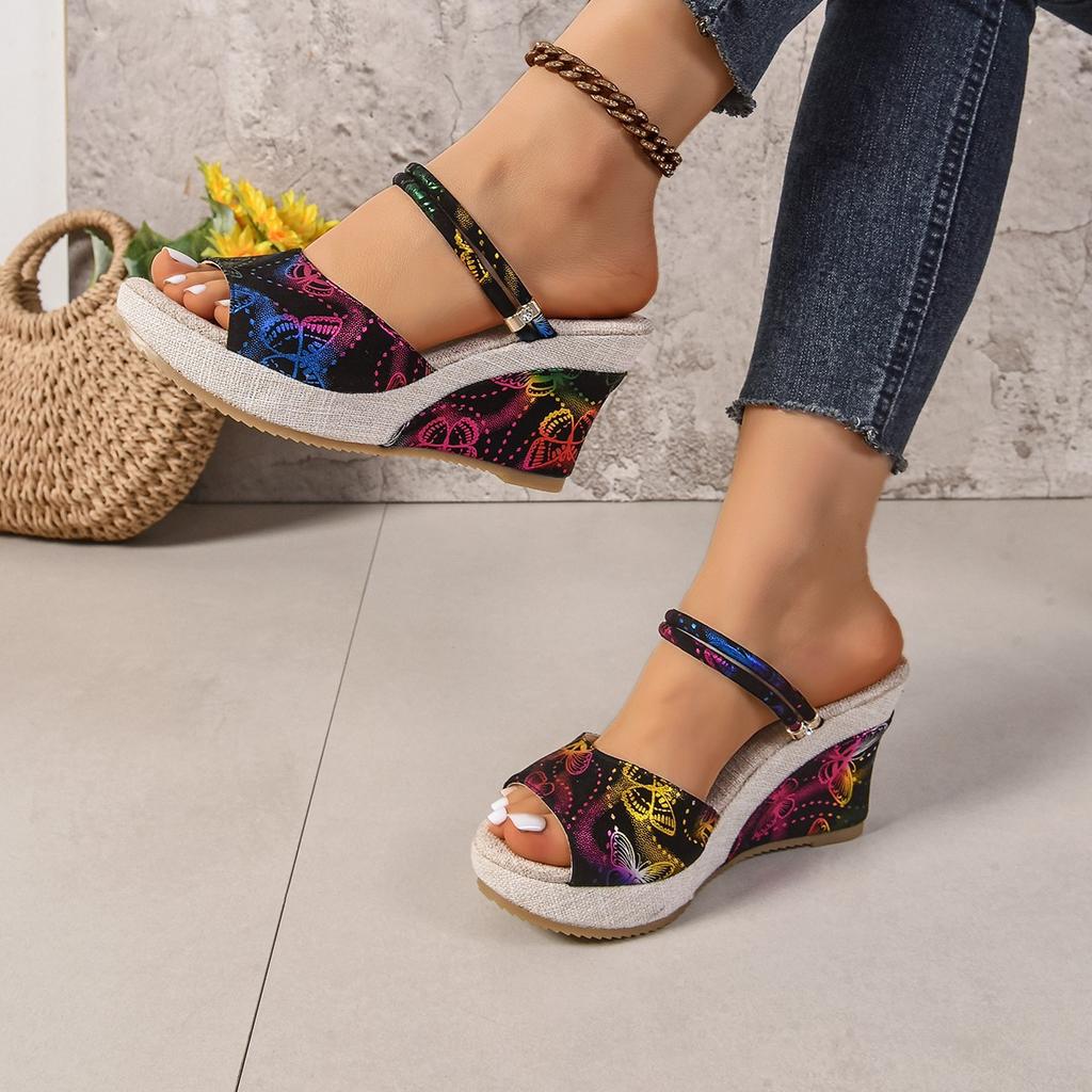 2024 новые женские босоножки на танкетке, женская летняя мода, водонепроницаемая таблица с женскими сандалиями